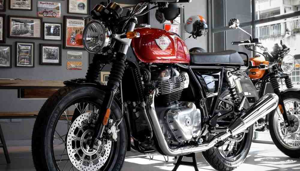 Royal Enfield Interceptor 650 Vs Triumph Daytona 660