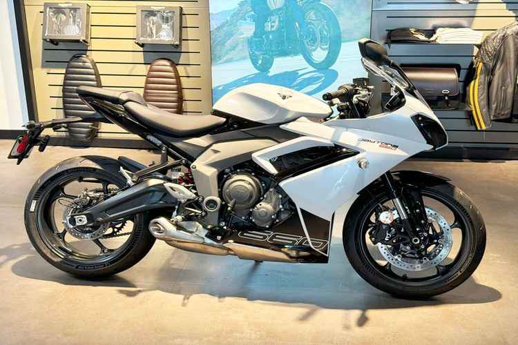 Top 5 Sports Bikes in India