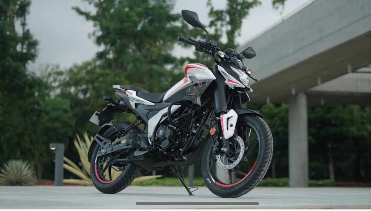 2024 बजाज पल्सर N125