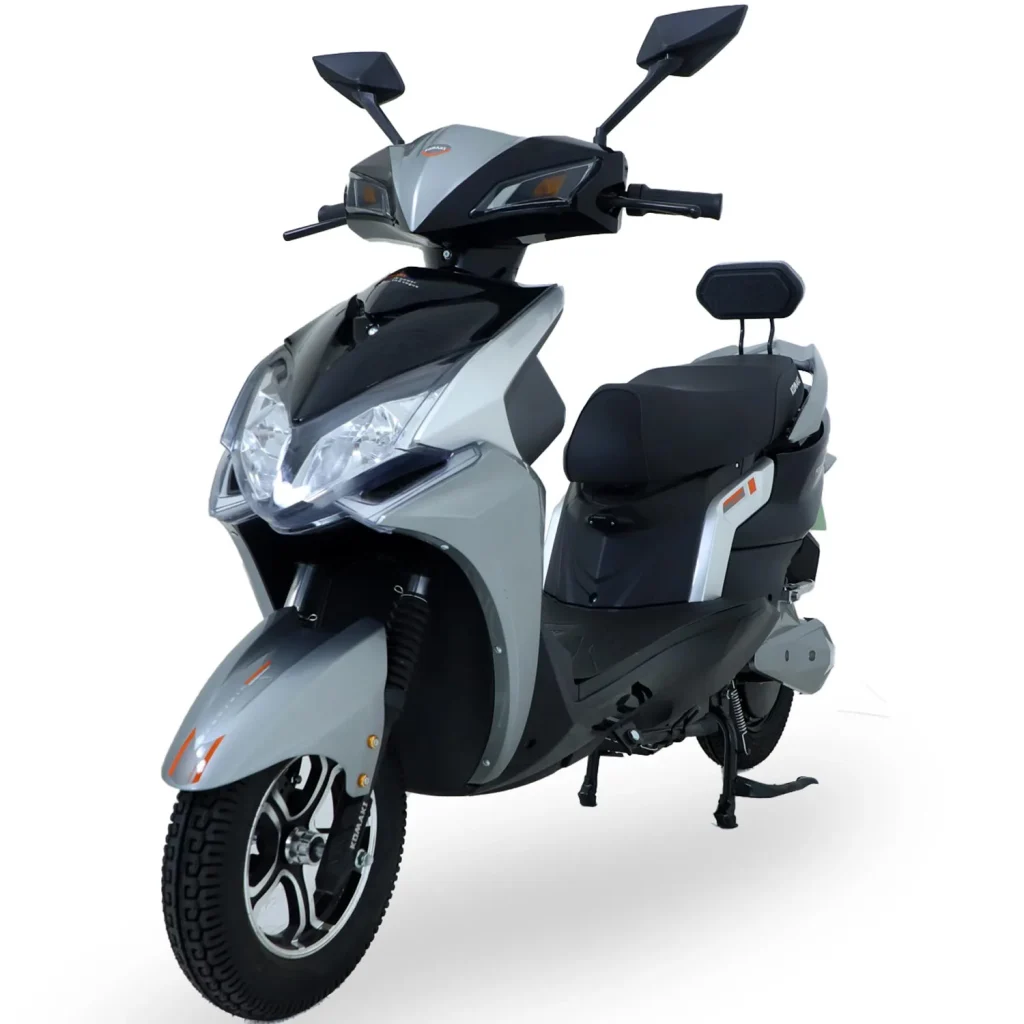 Komaki X2 Vogue scooter 