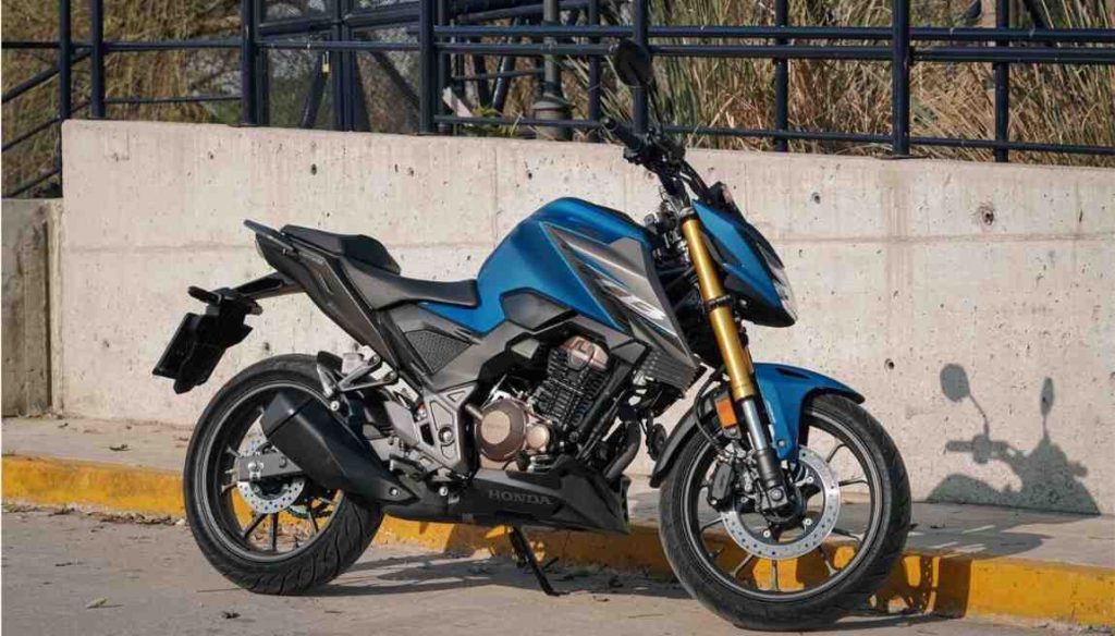 Honda की नई बाइक CB300F