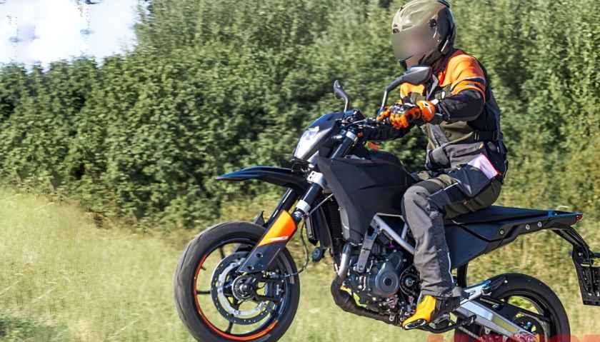 KTM 390 SMC R